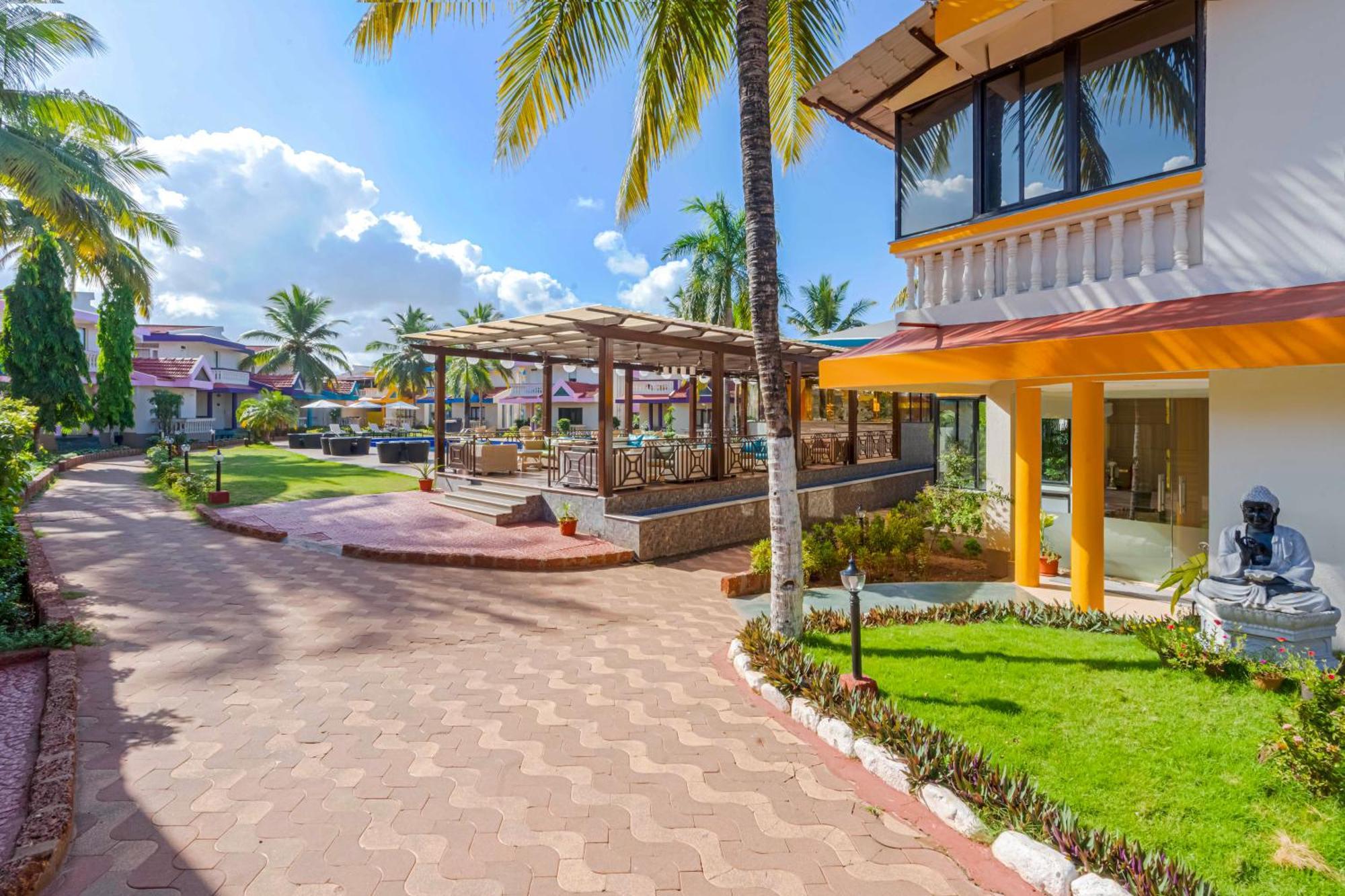 Country Inn Goa Varca Beach - 2 Minutes Walk To The Beach Eksteriør billede