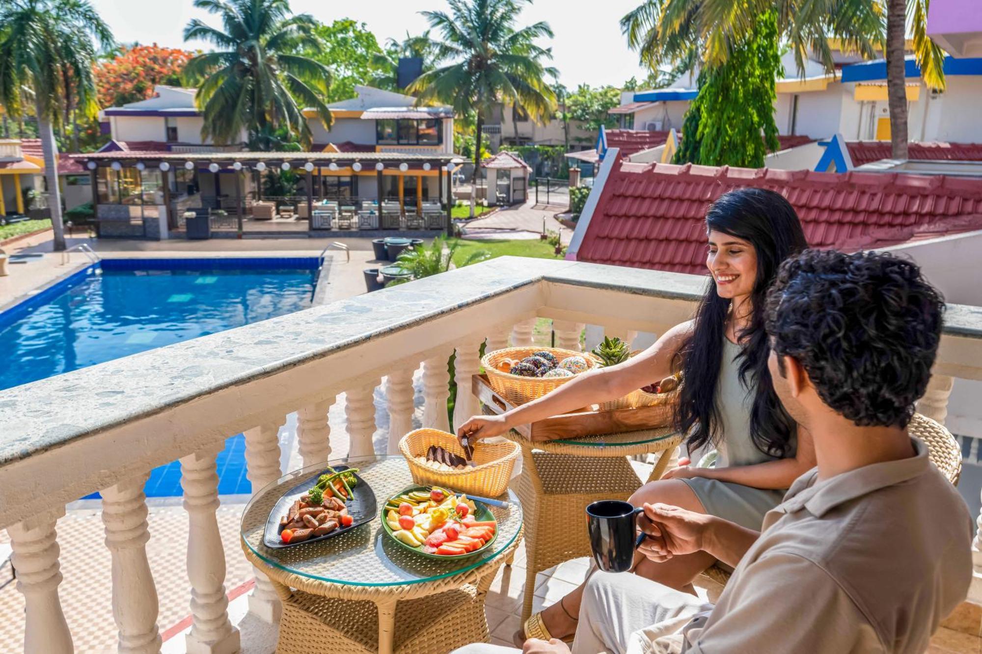 Country Inn Goa Varca Beach - 2 Minutes Walk To The Beach Eksteriør billede